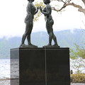 写真: 140518-17東北ツーリング・十和田湖・乙女の像