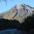 写真: 151016-114焼岳登山と上高地・梓川右岸からの焼岳
