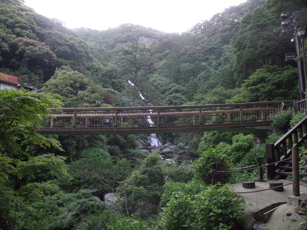 写真: 100521-9滝と滝見橋