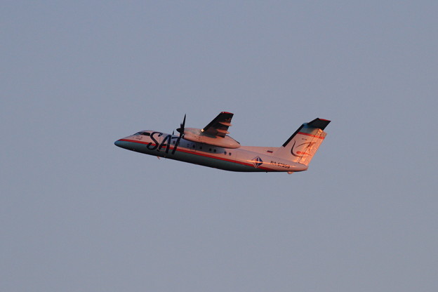 DHC-8-200 夕焼け