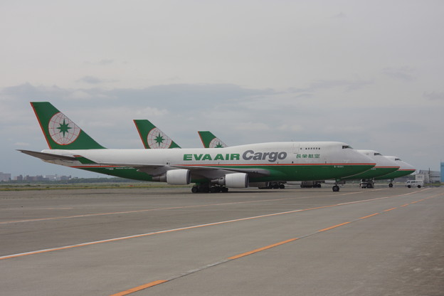 写真: B747-45E B-16401 EVA AIR Cargo CTS 2009.06