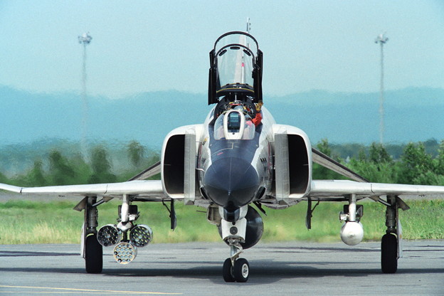 F-4EJ 8322 306sq CTS 1992.08