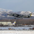 写真: AV-8B WH-04 takeoff