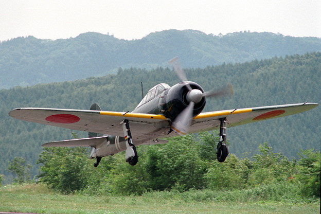 A6M5 零式艦上戦闘機五二型 61-120 豊頃 1995.07.23 (1)