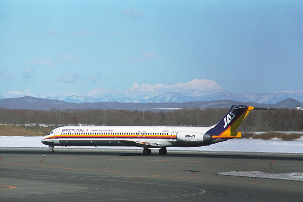 写真: MD-81 JA8554 JAS CTS 1995