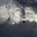 写真: F-15 時雨模様 a