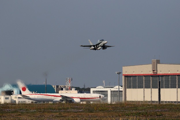F/A-18 RAAF takeoff