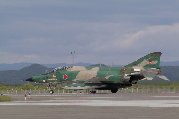 写真: RF-4E 47-6904 CTS 2004.06