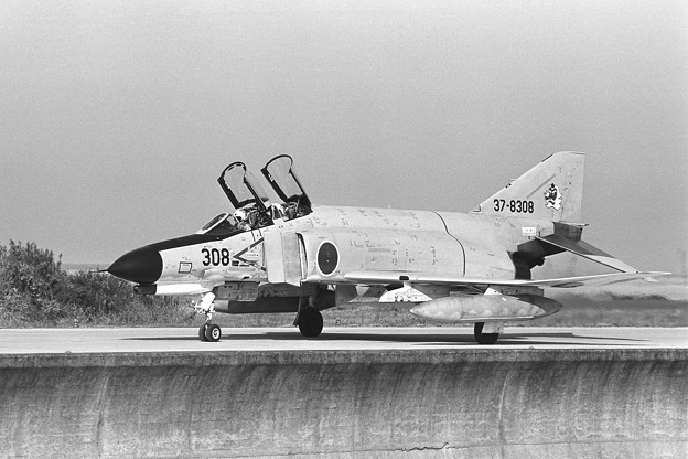 F-4EJ 8308 304sq RJFZ 1979