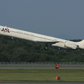 写真: MD-90 JA8004 JAL 2008