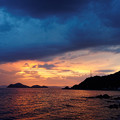 写真: 夕焼けは岬の向こう