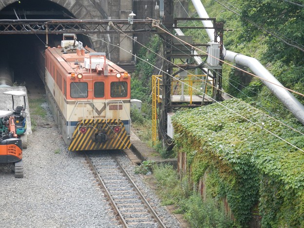 写真: [ 1067mm ] Kurogane Line (Yawata Steel Works), E8502