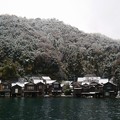雪化粧の舟屋群
