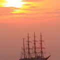 Photos: 帆船と夕陽