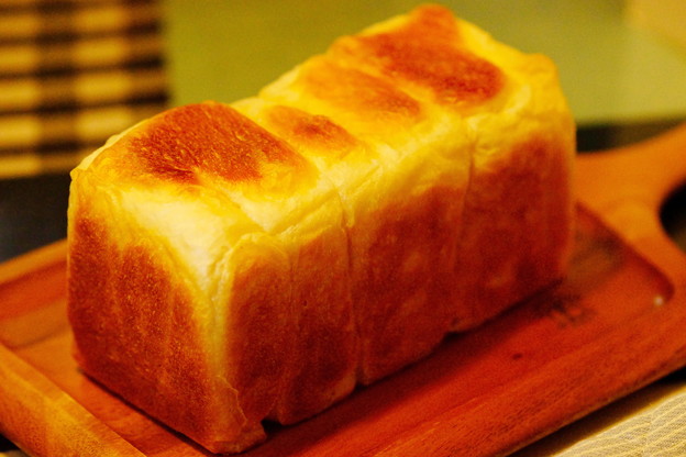 Photos: 湯種食パン
