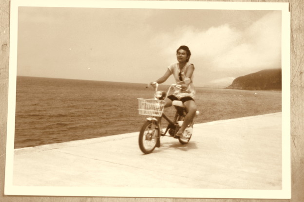 写真: 新島　レンタルバイク　ロードパル