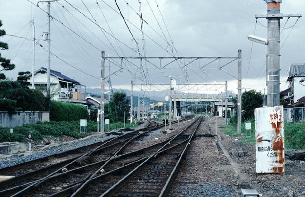 北宇智駅のスイッチバック用ダブルクロス(JR和歌山線，1998/10/8)(s112-32)