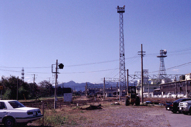 写真: 関西本線亀山駅構内(1998/10/9)(s114-5)