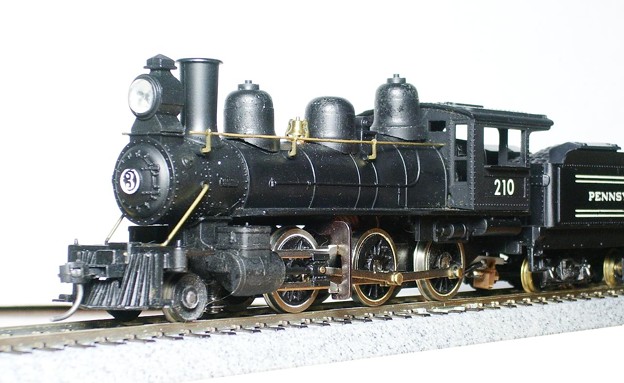 0031-mantua_mogul_loco_and_tender_2-6-0_engine