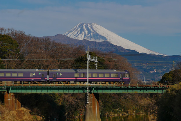写真: JT華　と富士山