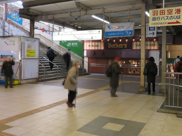 藤沢駅連絡階段（神奈川県）
