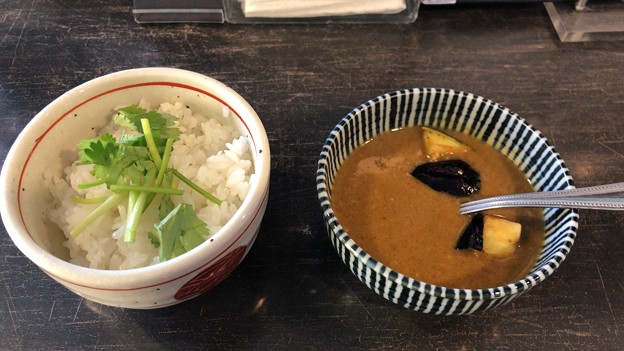 写真: 麺バル HACHIKIN（藤沢市）