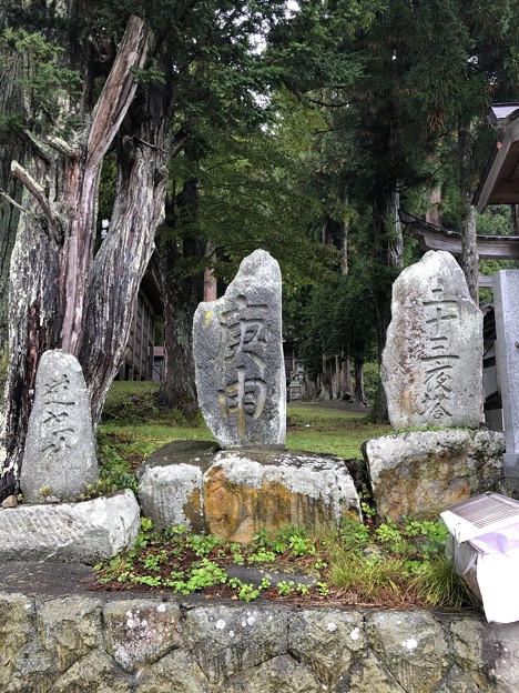 東京・加茂神社（長野市鬼無里）