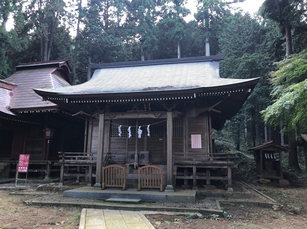写真: 戸倉三島神社（あきる野市）社殿