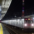 写真: 東京ｽｶｲﾂﾘｰ(ﾗﾌﾞﾘｰｼｮｺﾗ)と東急電鉄8500系
