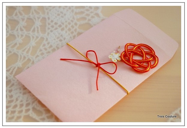 写真: 和紙で手作りポチ袋１