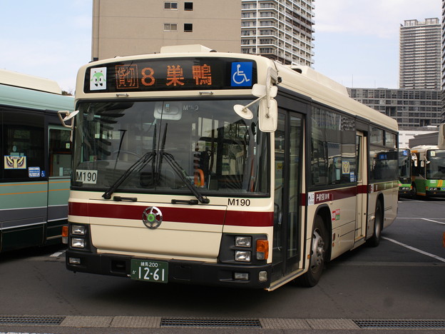 写真: 都営バスP-M190　2014-1-18