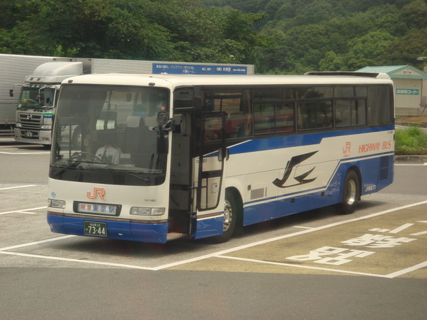 #7095 JR東海バス747-5951　2008-6-18
