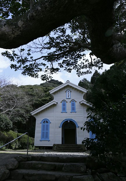 写真: 森の小さな教会