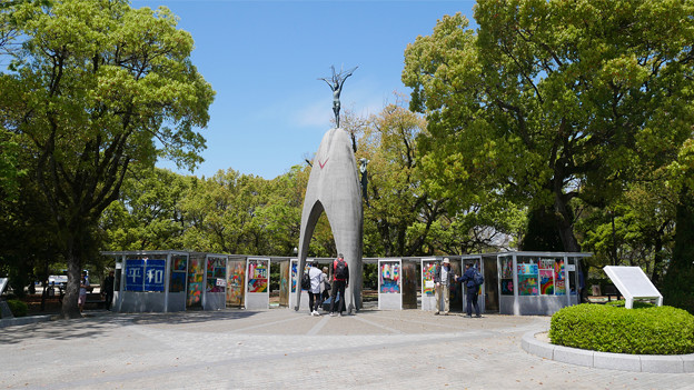 写真: 広島平和記念公園＠2018 (16) 原爆の子の像
