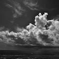 写真: 海の雲　夏