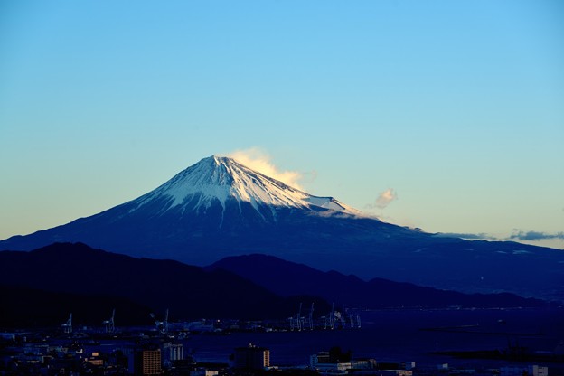 写真: 元旦　ご来光時の富士山
