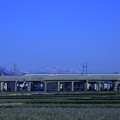 写真: 北陸新幹線W７系＆白山(1)