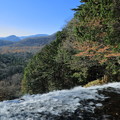 写真: 湯滝と戦場ヶ原