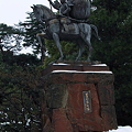 尾山神社　前田利家の像