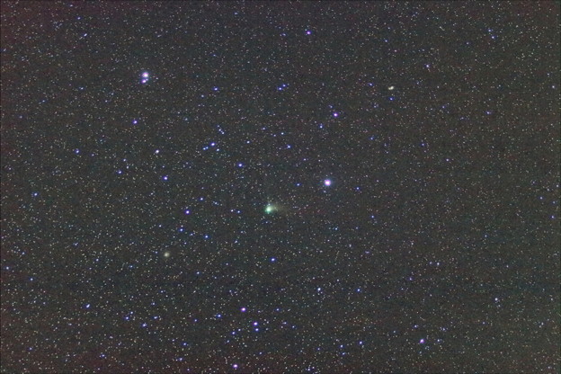 カタリナ彗星と回転花火銀河と子持ち銀河