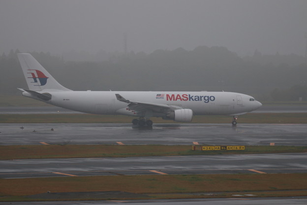 写真: マレーシア航空の貨物機