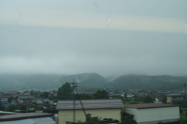 写真: 東海道新幹線の車窓0018