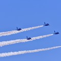 浜松基地。。青空に６機のブルーインパルス デルタ編隊。。
