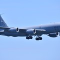 岩国基地ヘ空中給油機KC-135ストラトタンカー アプローチ 20170504