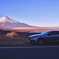 パノラマ展望台より愛車と富士山。。20180102
