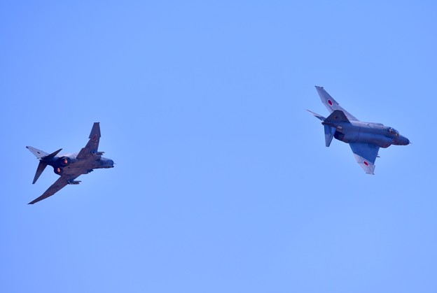 写真: 撮って出し。。百里基地航空祭前日特別公開 風向き変わって遠くでパッカーン(^_^;)  12月1日