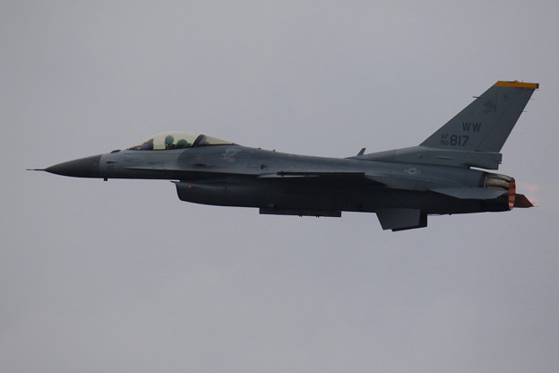 写真: 三沢基地航空祭 26 F-16