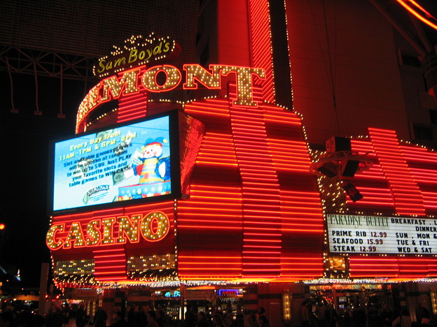 Fremont Casino Sign 3-10-10 2211