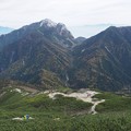写真: 甲斐駒ケ岳と仙水峠