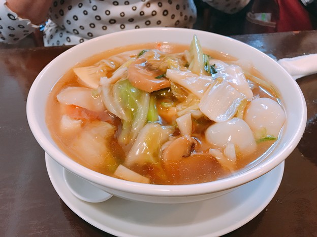 写真: アヤベーは海鮮湯麺